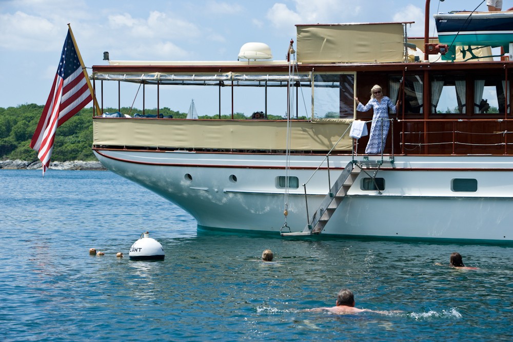 Yacht