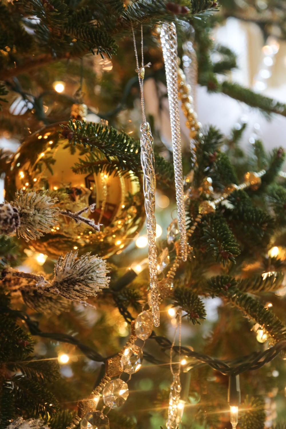 O Christmas Tree: Dressed for the Occasion