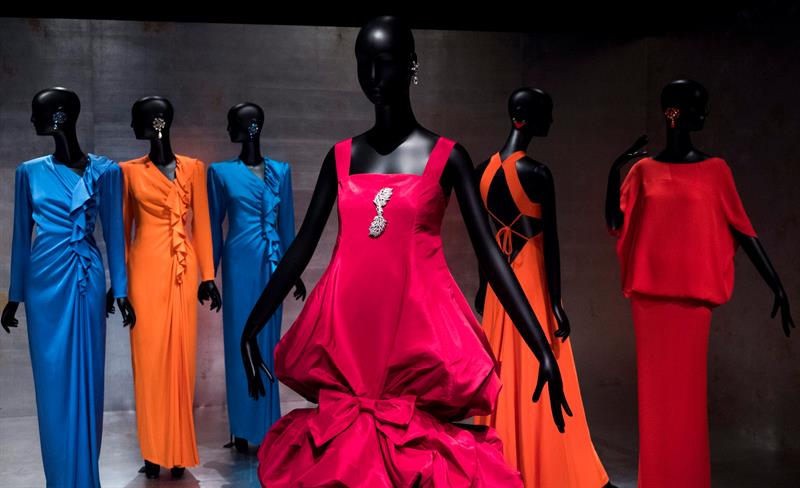 Dresses - Design