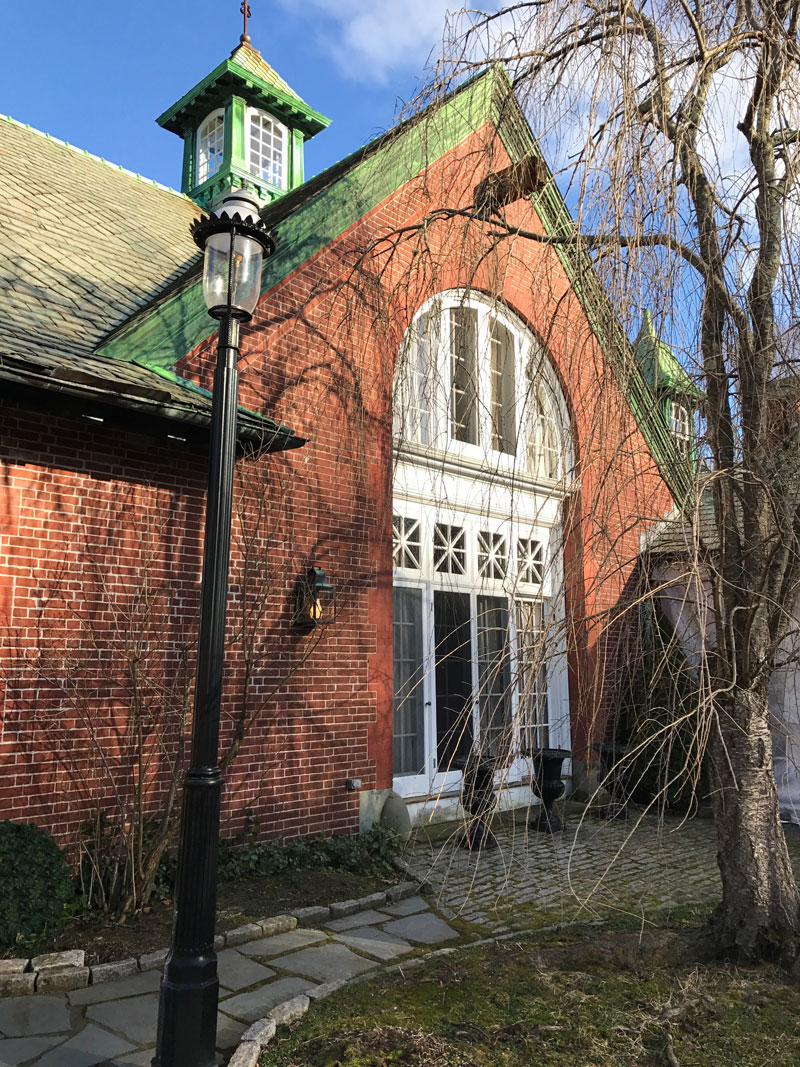 Carriage and Gate Houses of Newport Private Newport