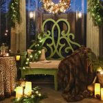 The Holiday Parterre Bench