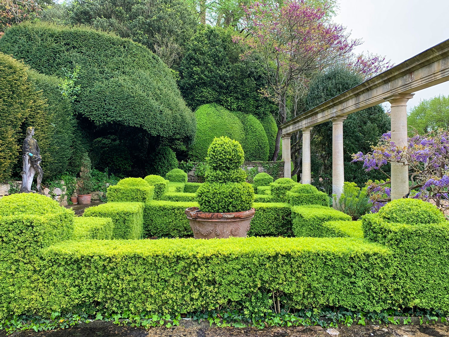 Harold Peto's Iford Garden - Private Newport on Harold Peto
 id=93266