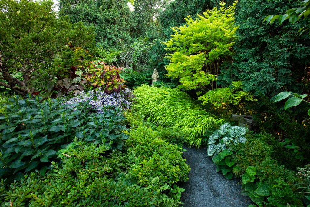 Inspiring Garden Design: A Lake Forest Garden Mecca | Private Newport