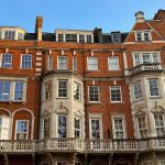 The Neighborhoods of Knightsbridge